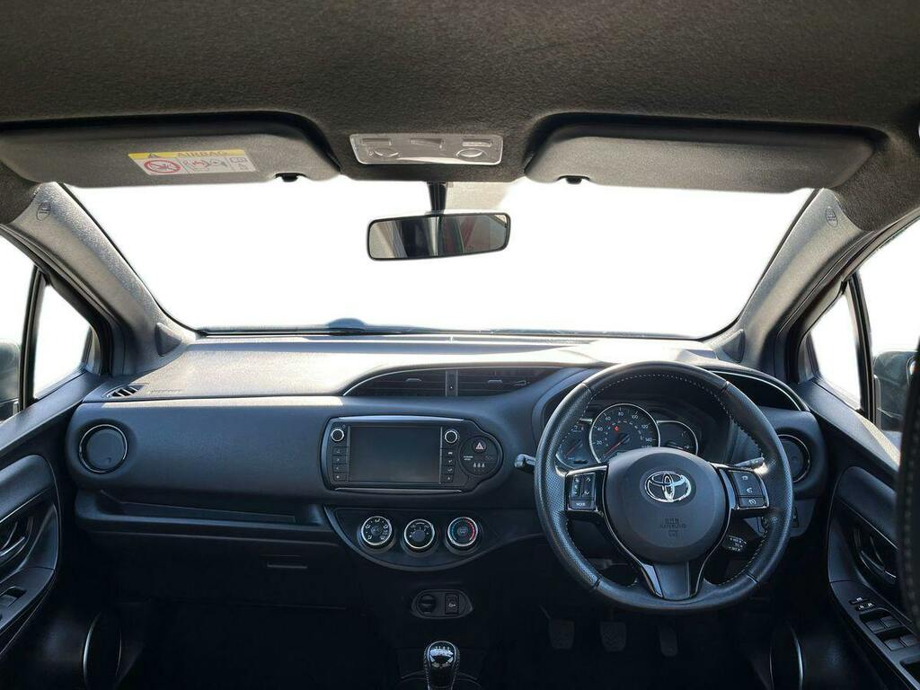 Toyota Yaris Icon Blue #11