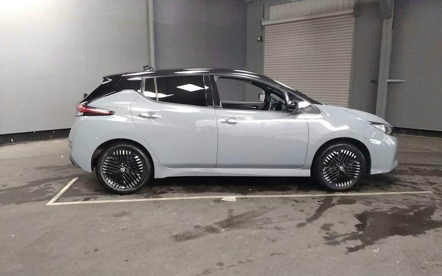 Nissan Leaf 59Kwh E Plus Tekna Hatchback Grey #3