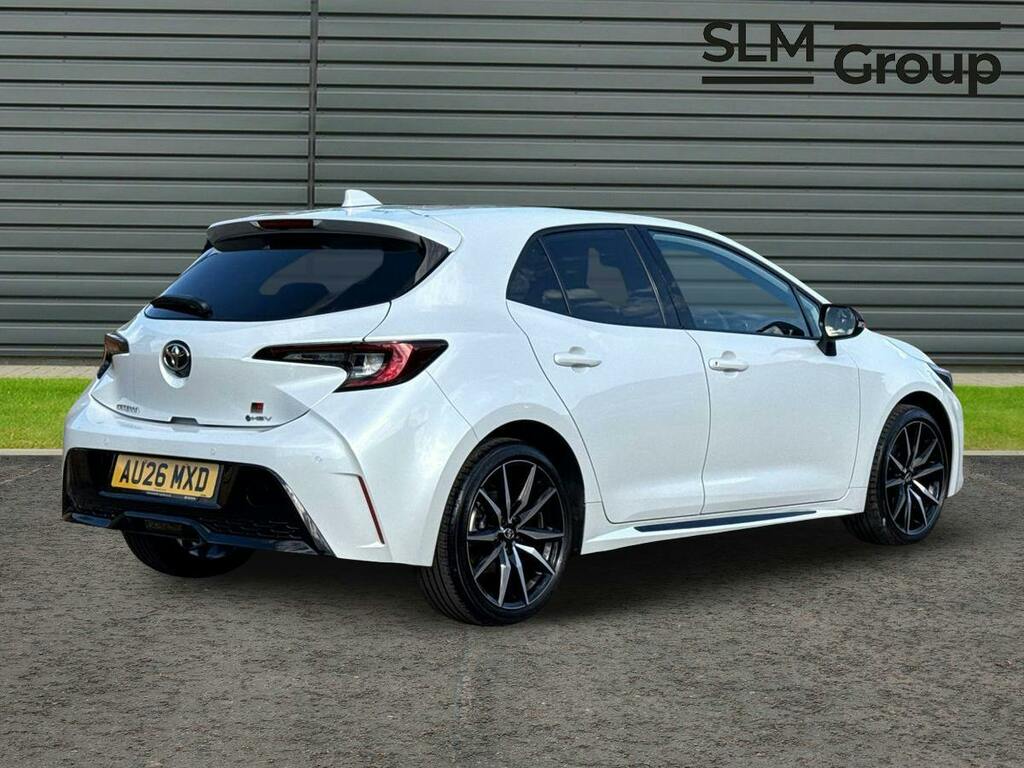 Toyota Corolla 1.8 Vvt-h Gr Sport Hatchback Hybrid Cvt White #3