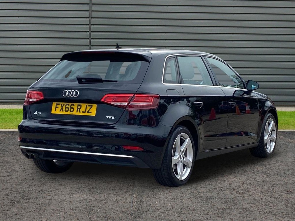 Audi A3 1.4 Tfsi Cod Sport Sportback Black #3