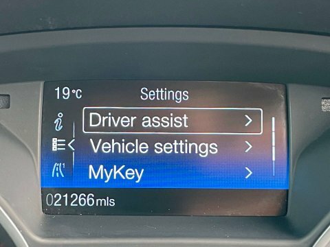 Ford C-Max Ford C-max 1.5 Tdci Zetec Euro 6 Ss White #21