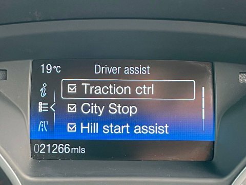 Ford C-Max Ford C-max 1.5 Tdci Zetec Euro 6 Ss White #22