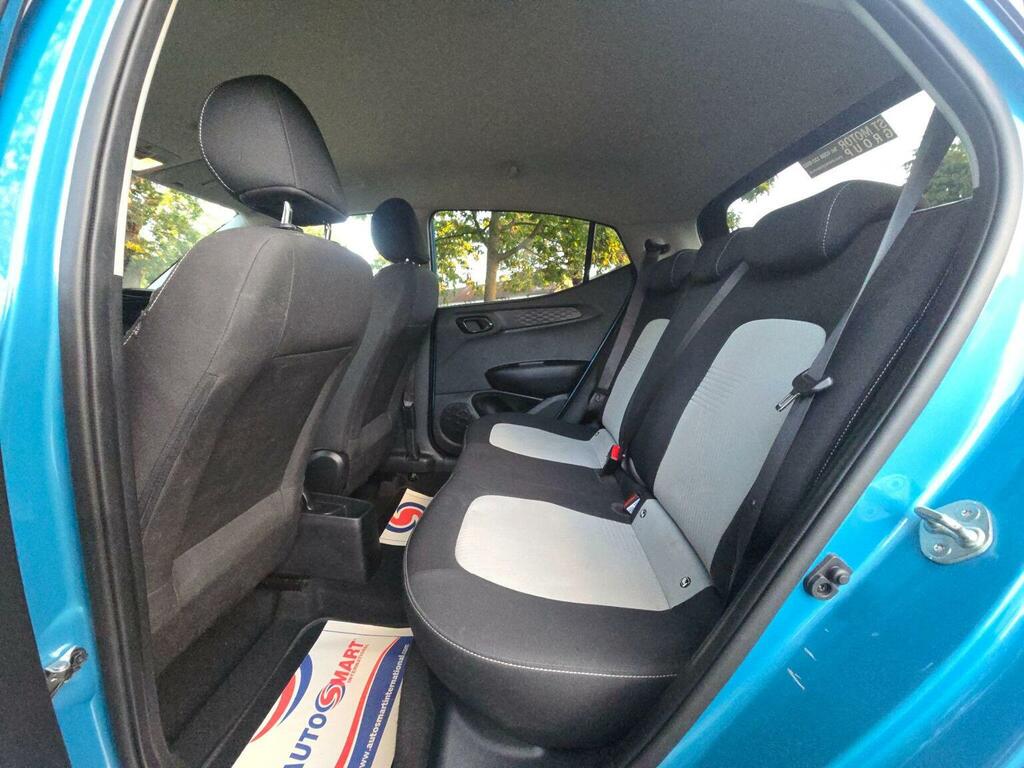 Hyundai I10 1.0 Play White #17