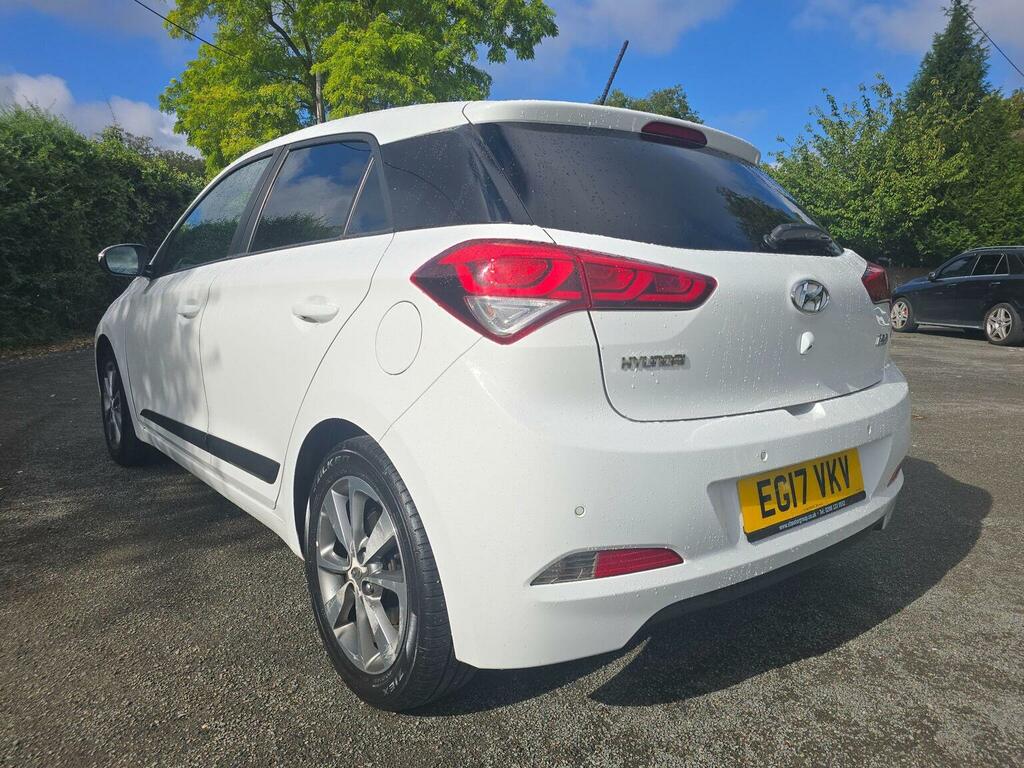 Hyundai I20 Hatchback 1.4 Premium Se Nav Euro 6 2017 White #5