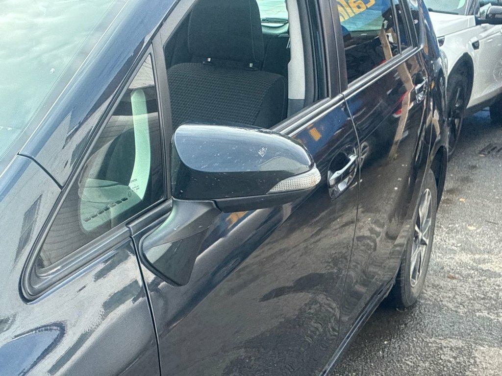 Toyota Verso Grey #31