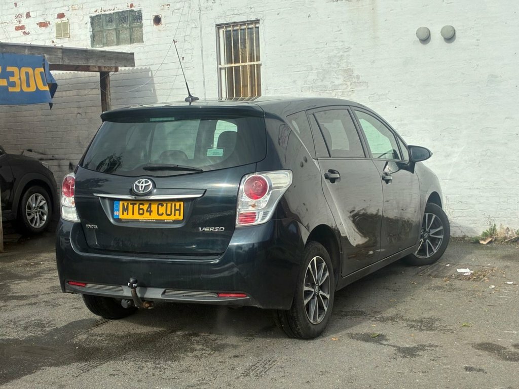 Toyota Verso Grey #9
