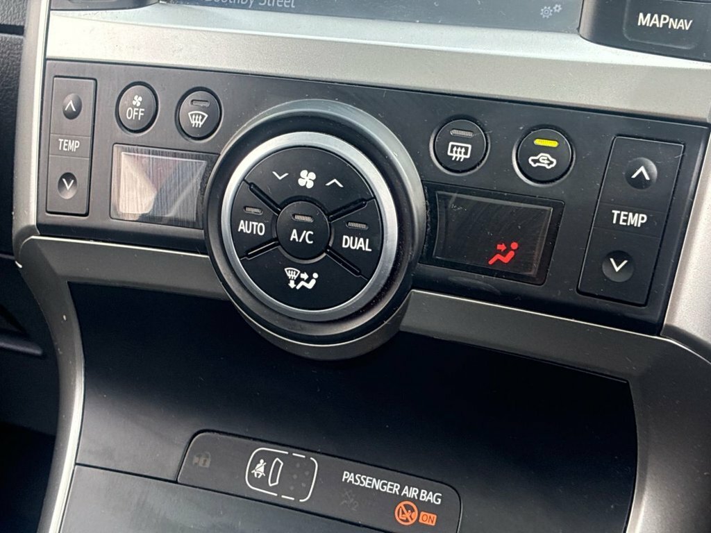 Toyota Verso Grey #38