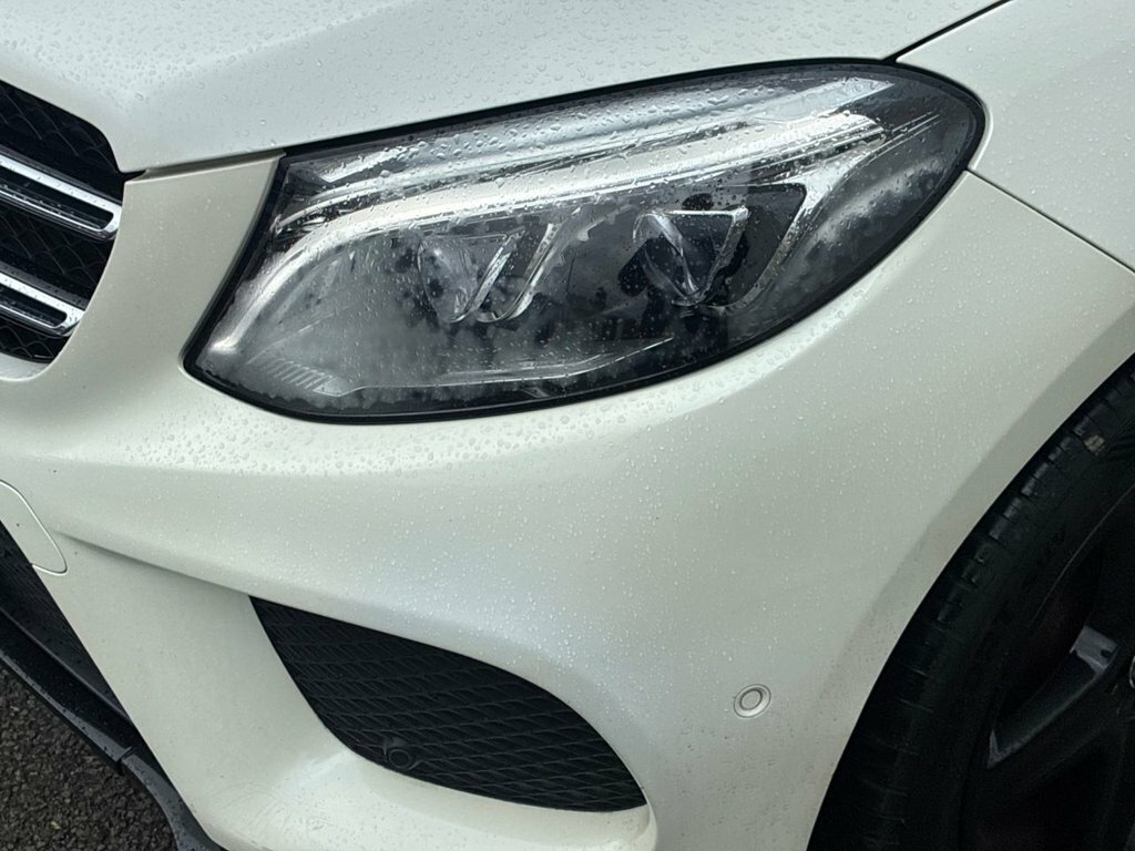Mercedes-Benz GLE Class Diesel #25
