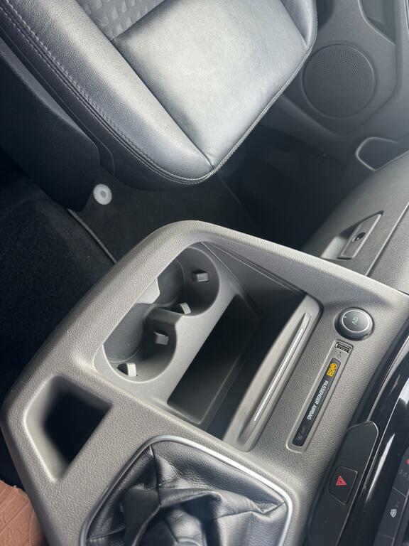 Ford Tourneo Custom 2L Zetec White #23