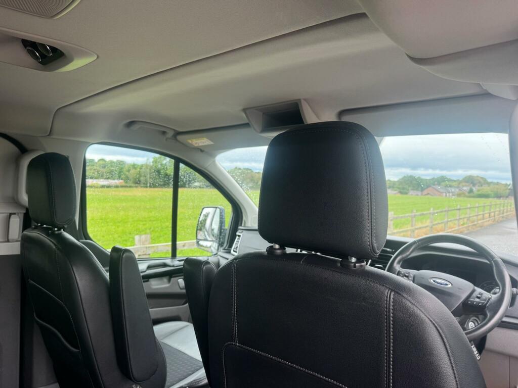 Ford Tourneo Custom 2L Zetec White #37
