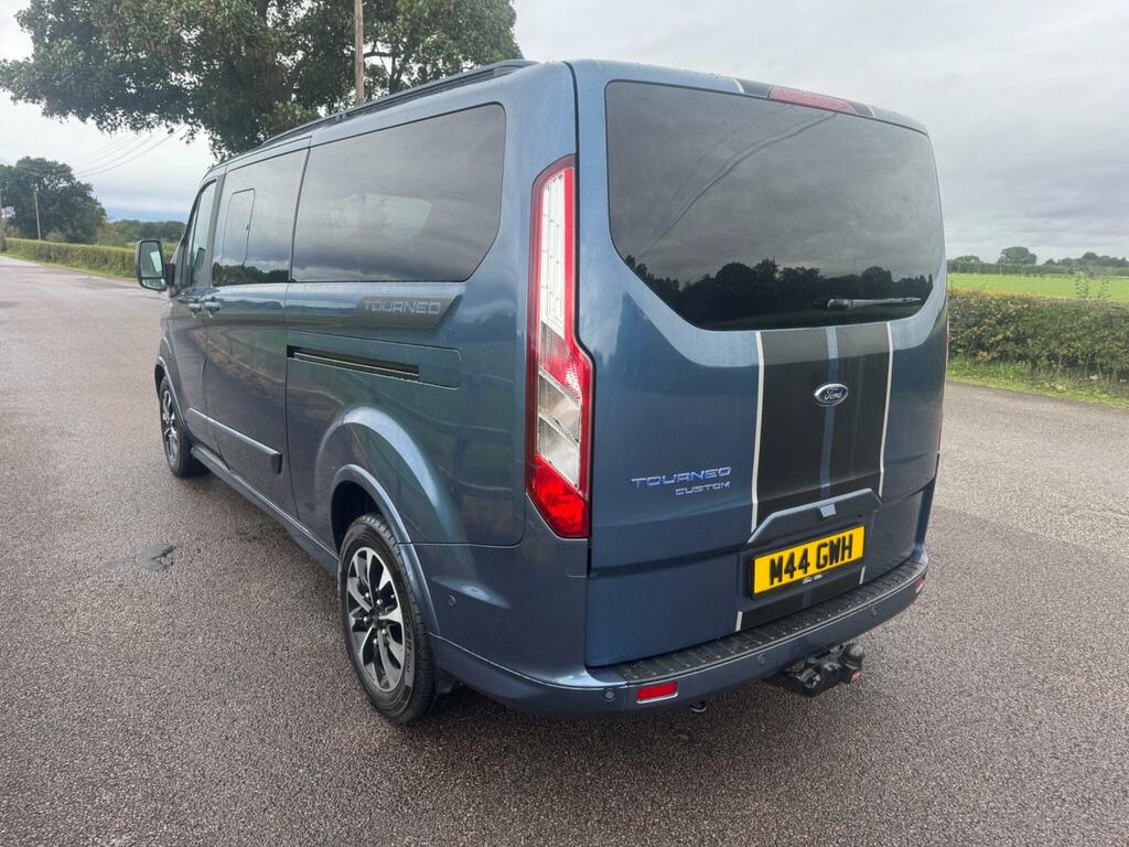 Ford Tourneo Custom 2L Zetec White #24