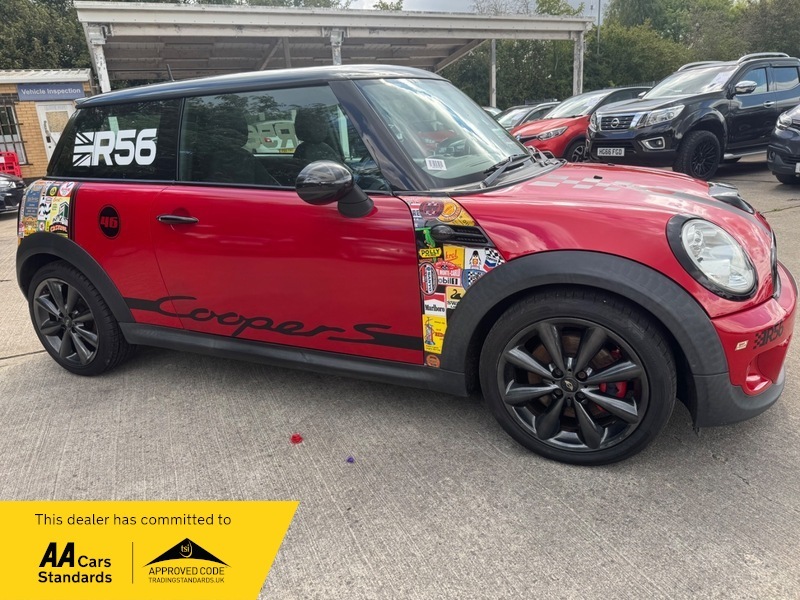 Mini Hatch 1.6 Cooper Euro 5 S S Green #4