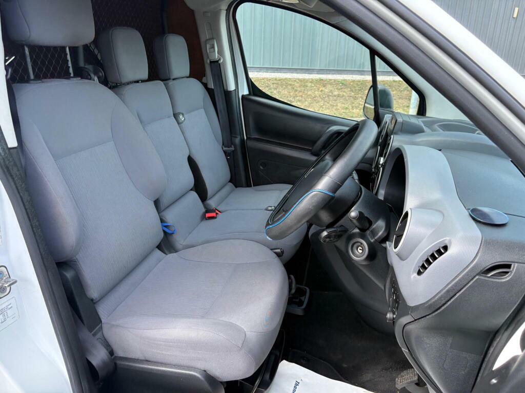 Peugeot Partner Active Blue #7