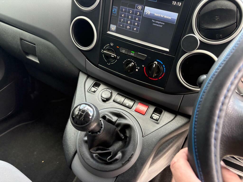 Peugeot Partner Active Blue #16