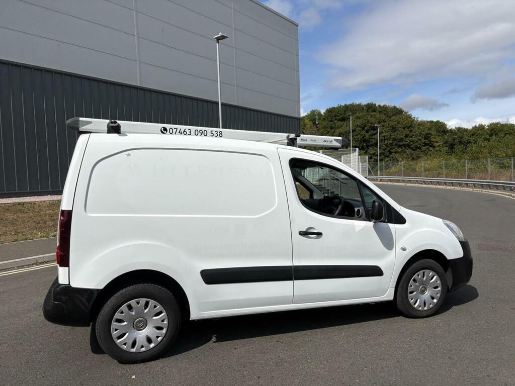Peugeot Partner Active Blue #4