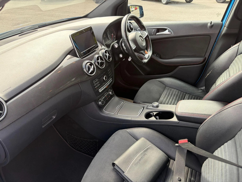 Mercedes-Benz B Class B Class Black #20