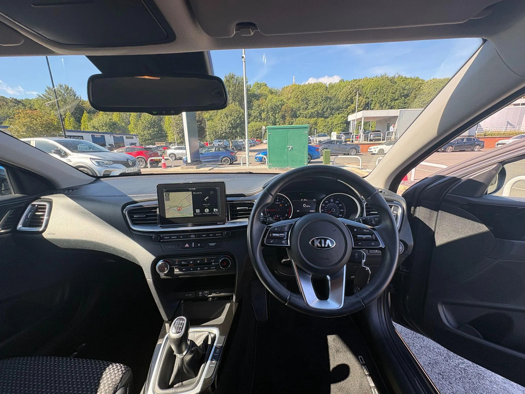 Kia Ceed 1.6 Crdi Isg 2 White #10
