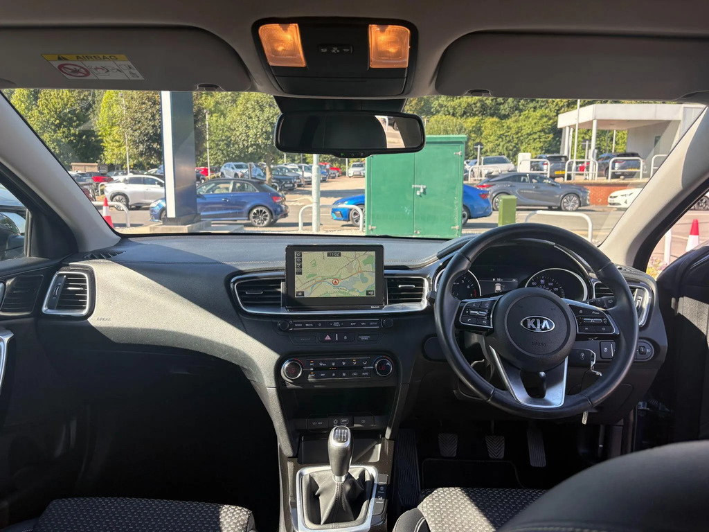Kia Ceed 1.6 Crdi Isg 2 White #12