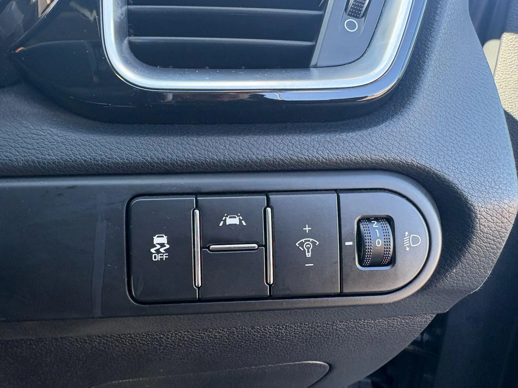Kia Ceed 1.6 Crdi Isg 2 White #22