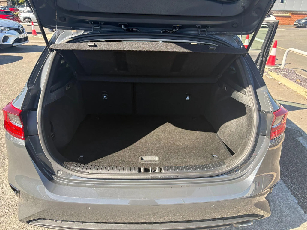 Kia Ceed 1.6 Crdi Isg 2 White #37
