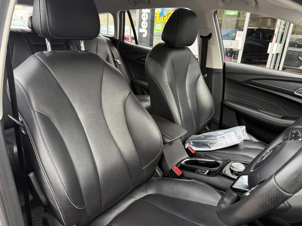 MG MG5 Exclusive  #10