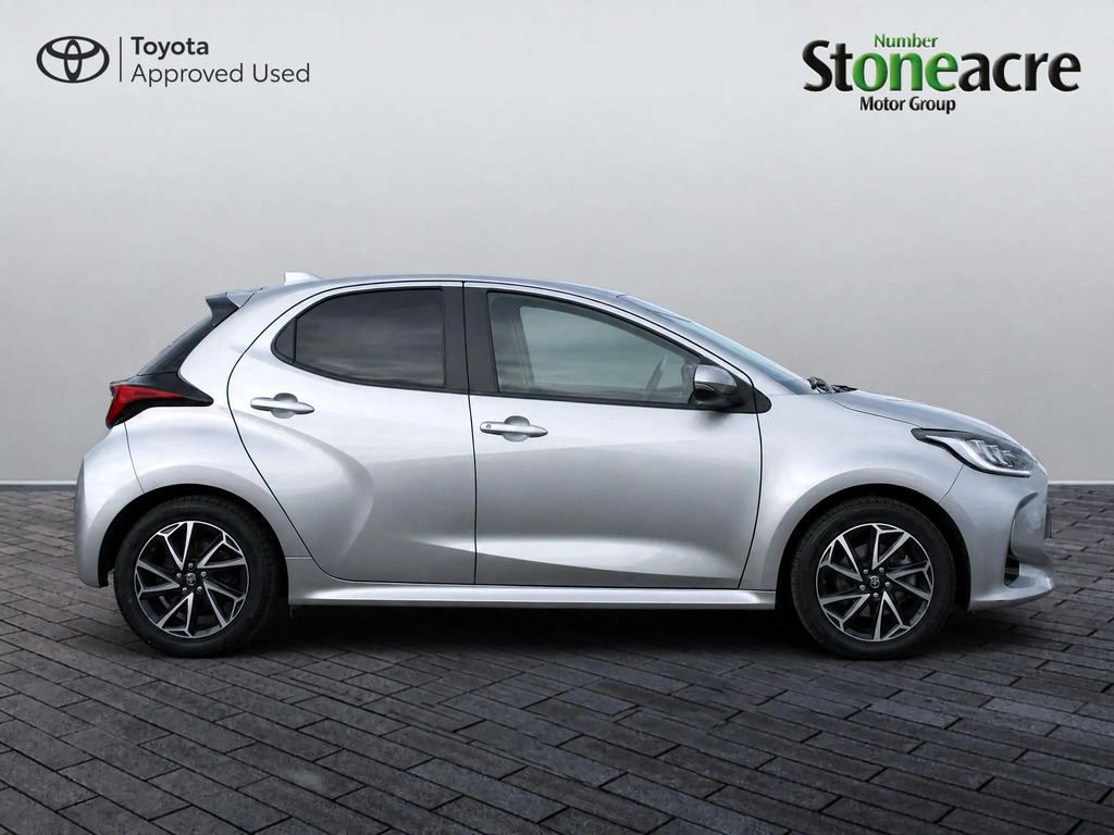 Toyota Yaris 1.5 Hybrid Design #2