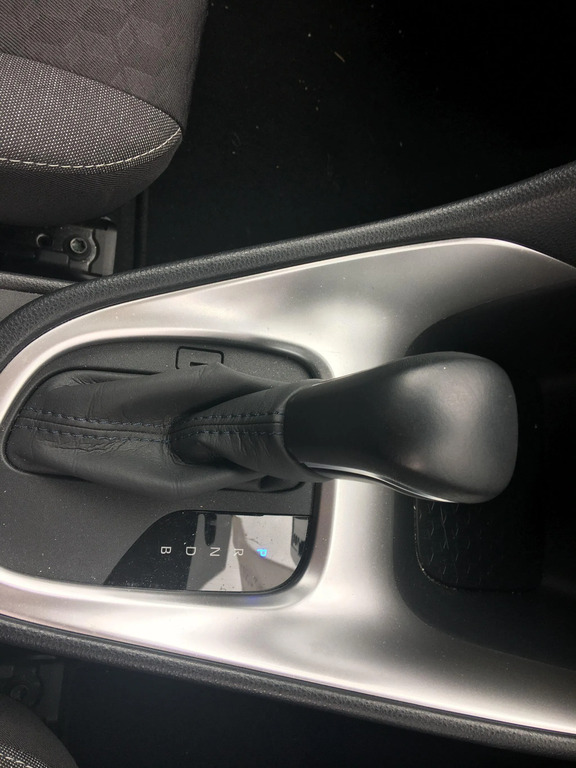 Toyota Yaris Excel White #31