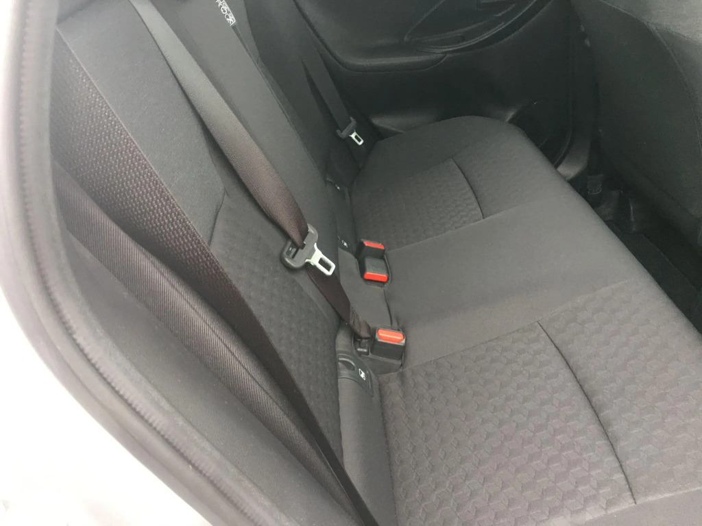 Toyota Yaris Excel White #14