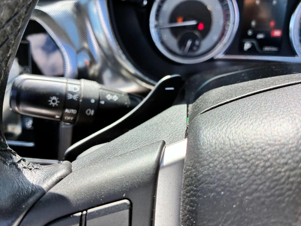 Suzuki Vitara White #16