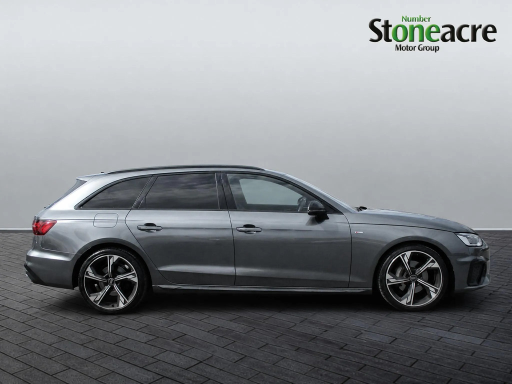 Audi A4 Avant 2.0 Tdi 40 Black Edition S Tronic Quattro Euro 6 #2