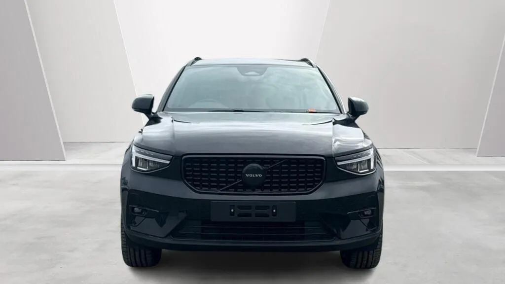 Volvo XC40 2.0 B3 Mhev Plus Black Edition Dct Euro 6 S #2