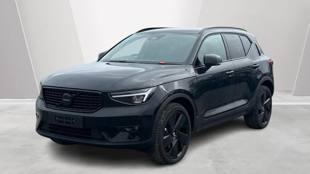 Volvo XC40 2.0 B3 Mhev Plus Black Edition Dct Euro 6 S #3