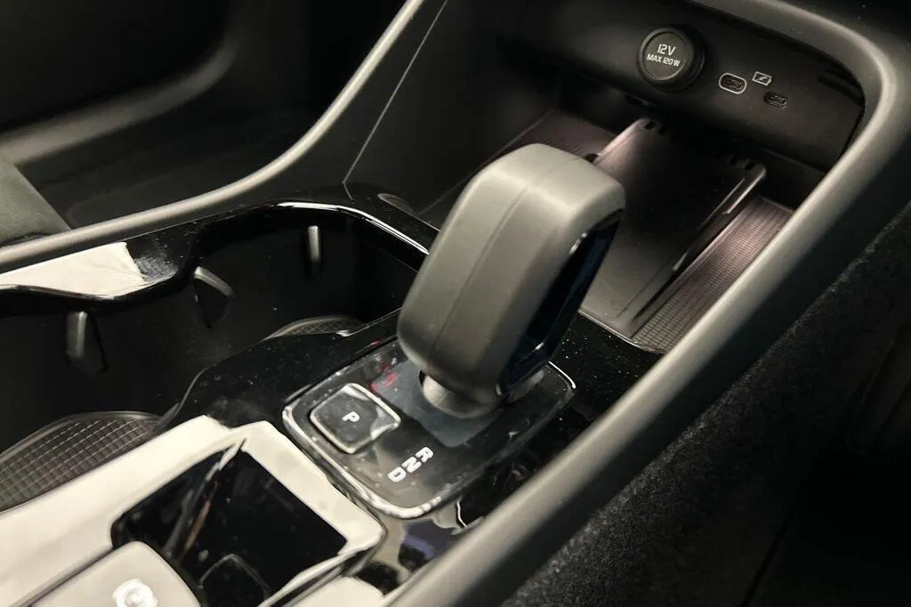 Volvo XC40 2.0 B4 Mhev Plus Black Edition Dct Euro 6 S #6