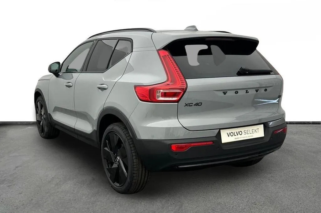 Volvo XC40 2.0 B4 Mhev Plus Black Edition Dct Euro 6 S #3