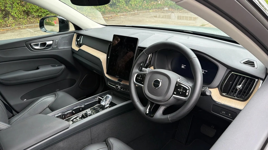 Volvo XC60 2.0 T6 18.8Kwh Plus Pro Awd Euro 6 Ss  #2