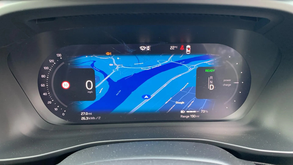 Volvo EX40 Plus Black Edition Blue #9