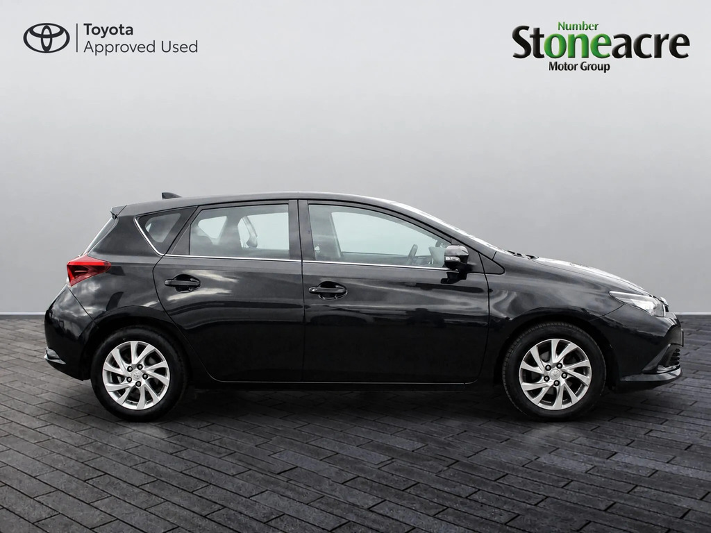 Toyota Auris 1.2 Vvt-i Business Edition Euro 6 Ss  #2