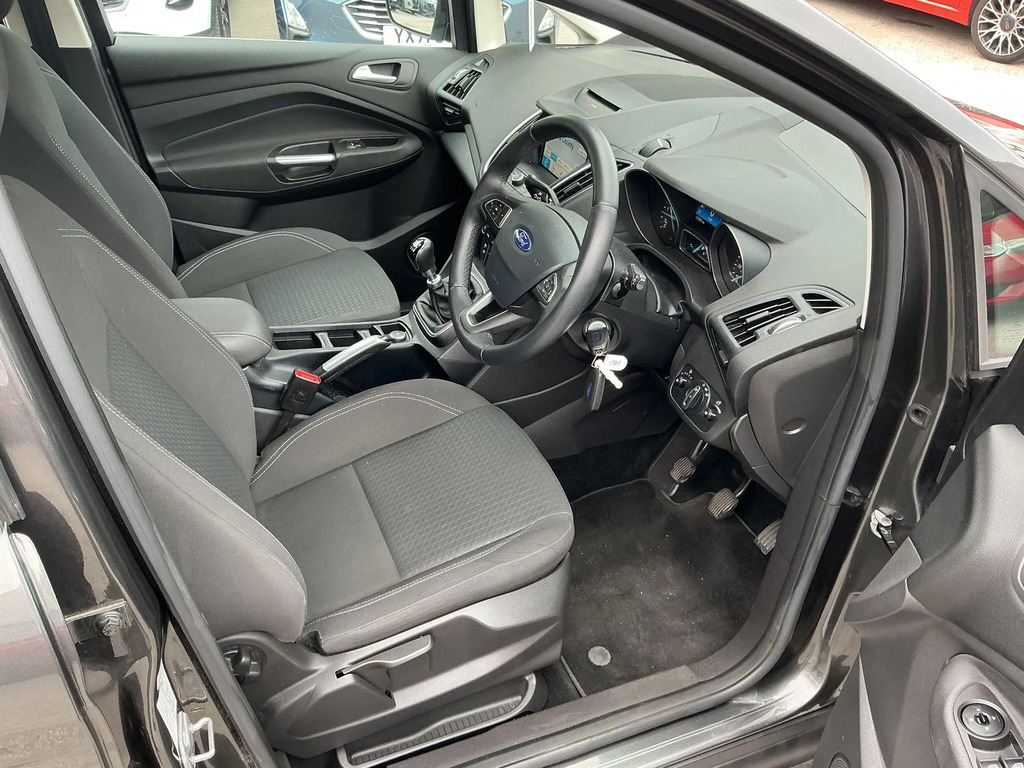 Ford C-Max 1.0 Ecoboost 125 Titanium Silver #11