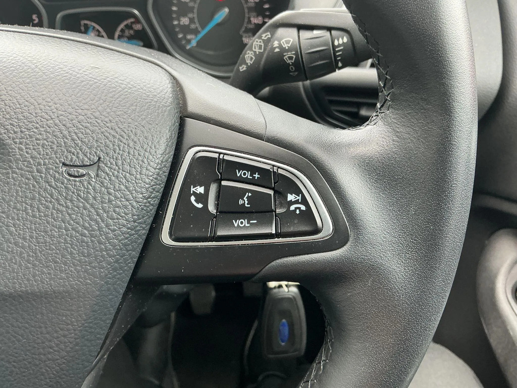Ford C-Max 1.0 Ecoboost 125 Titanium Silver #16