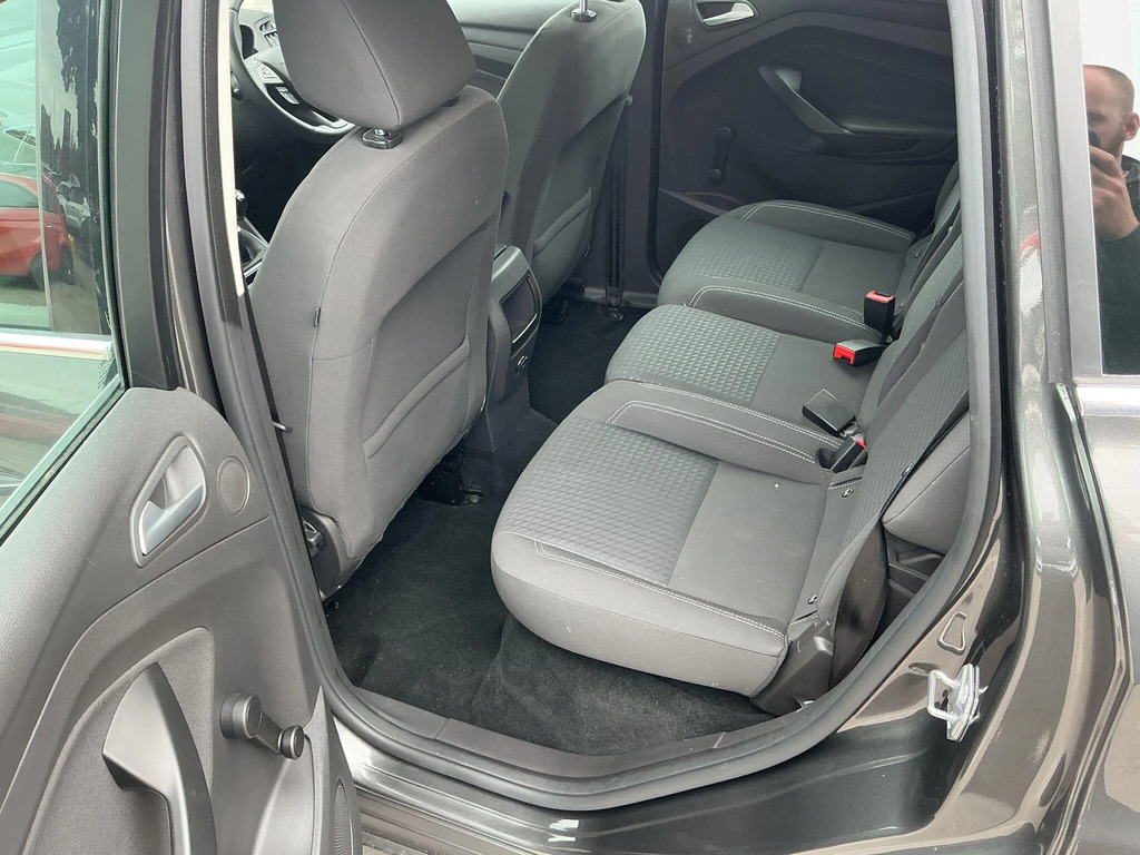 Ford C-Max 1.0 Ecoboost 125 Titanium Silver #13