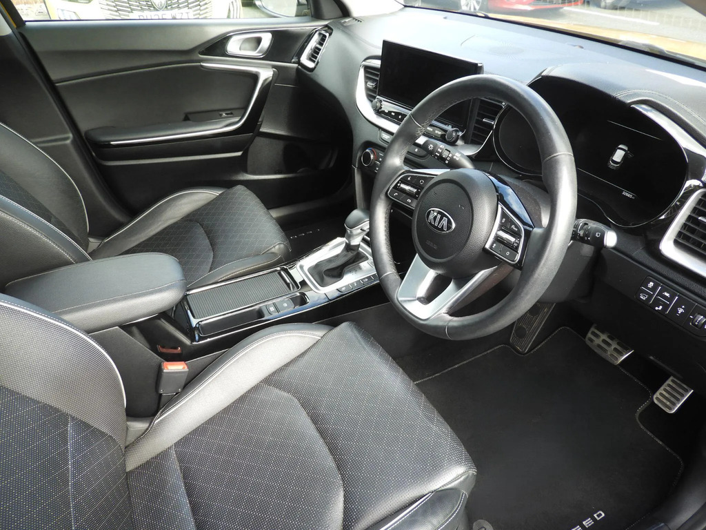 Kia Xceed 1L 2 Isg Brown #15