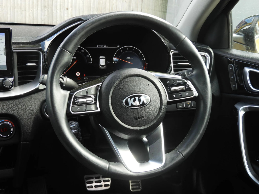 Kia Xceed 1L 2 Isg Brown #40