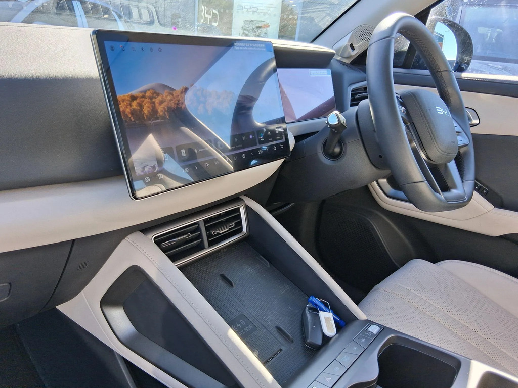 Byd Atto 2 51.1Kwh Boost Suv Black #12