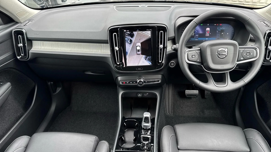 Volvo XC40 2.0 B4p Plus Dark #5