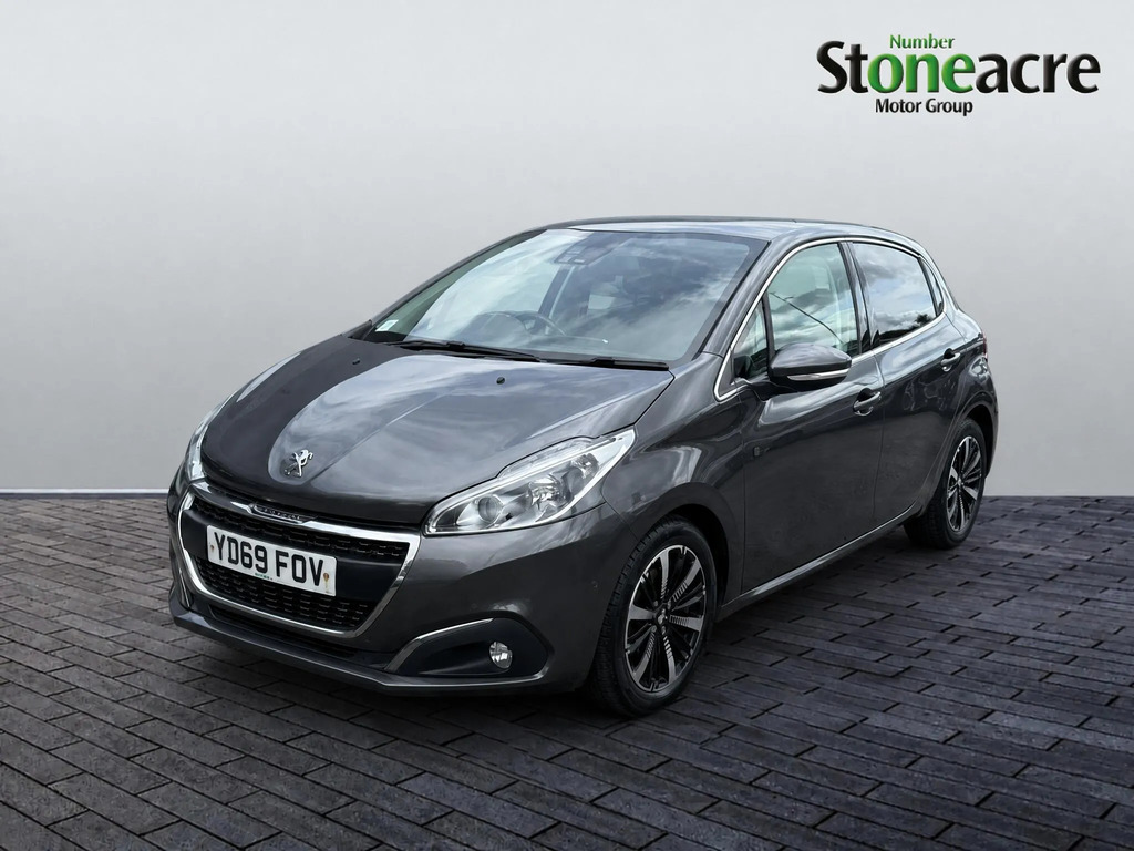 Peugeot 208 1.2 Puretech Tech Edition Hatchback  #3