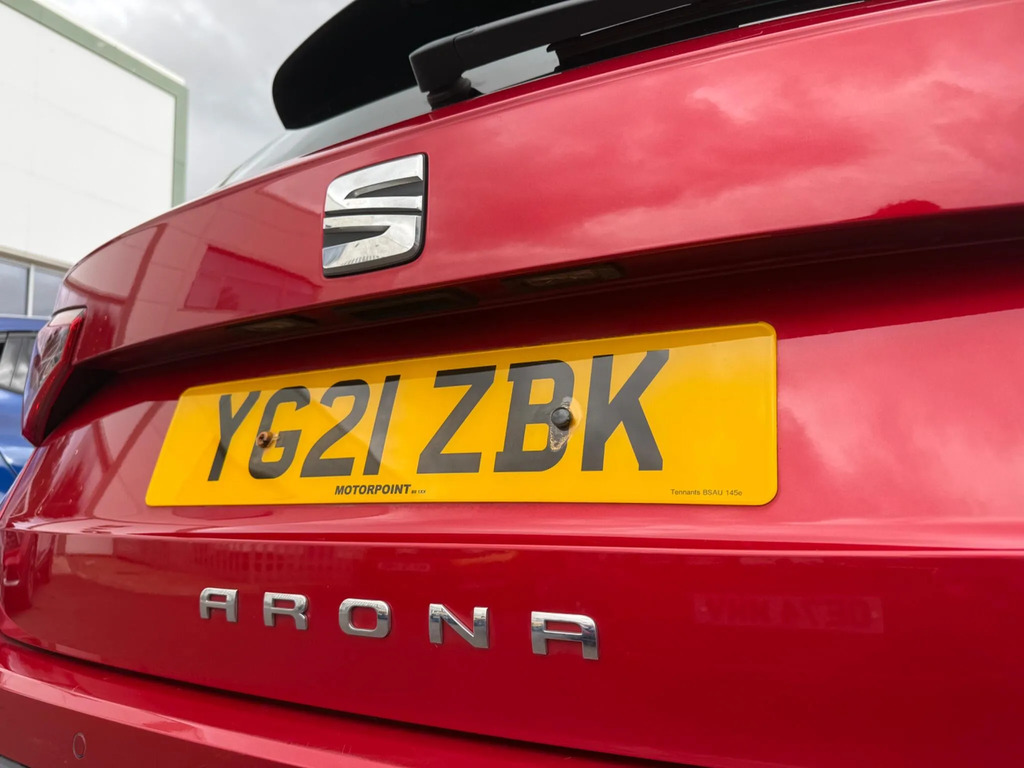 Seat Arona 1.0 Tsi 110 Fr Ez Red #2