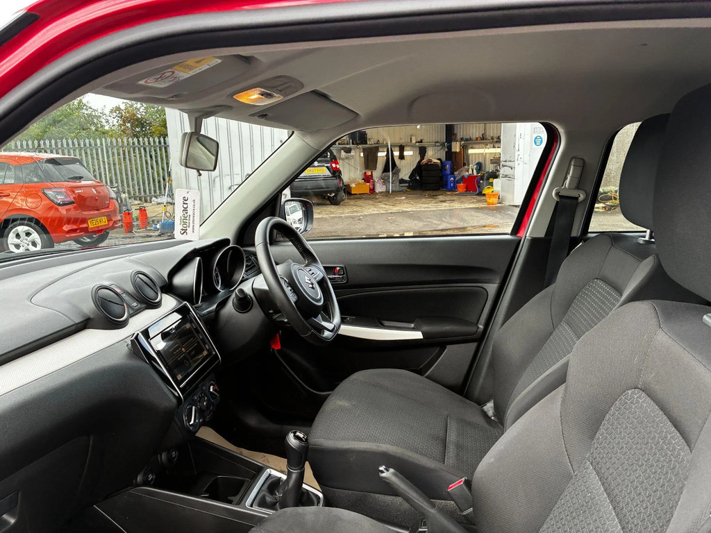 Suzuki Swift Sz-t Red #25