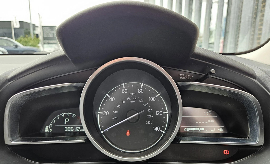 Mazda 2 1.5 Skyactiv-g Mhev Se-l Nav Hatchback White #13