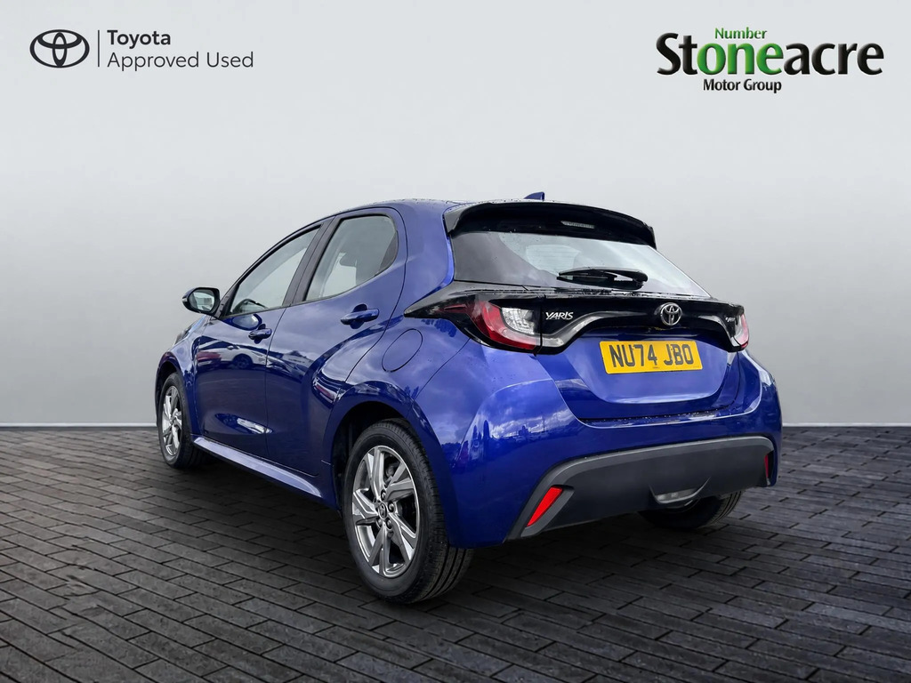 Toyota Yaris 1.5 Hybrid Icon #5