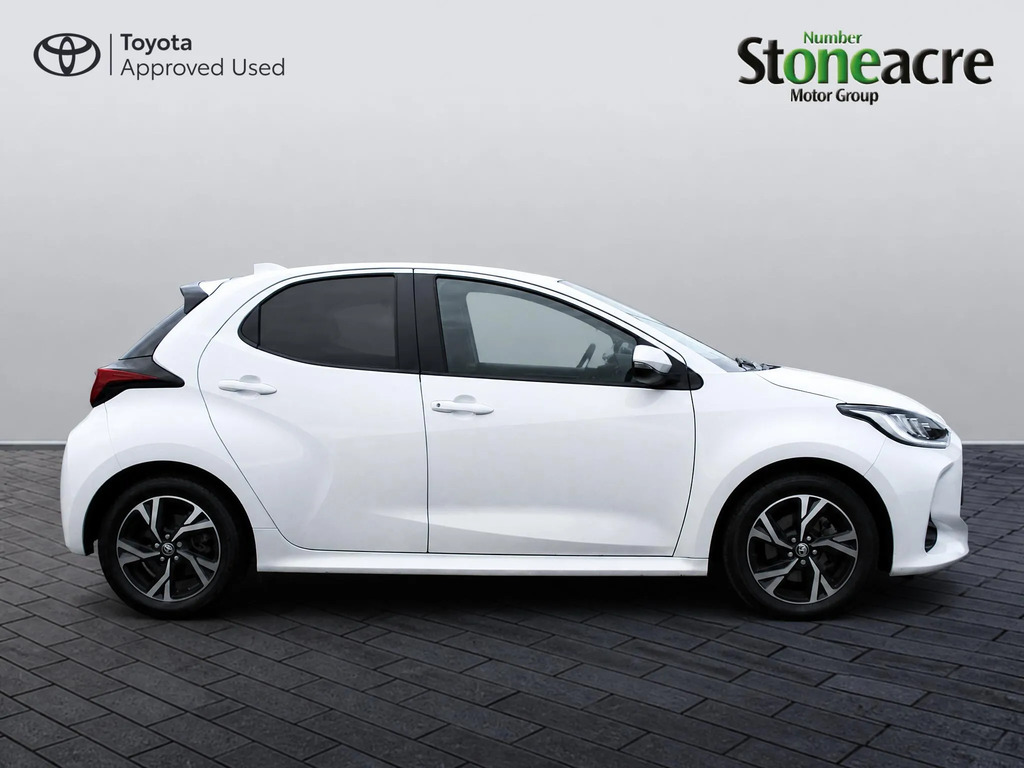 Toyota Yaris 1.5 Hybrid Design #2